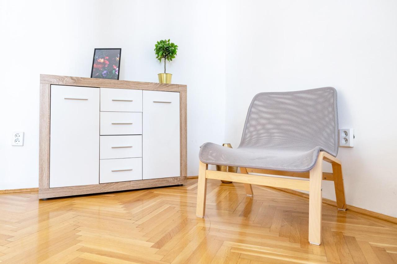 W25 Smart Apartment Budapest Exterior foto